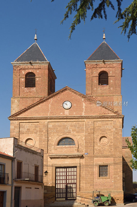 萨尔瓦多教堂Villanueva del Campo, Tierra de Campos地区，萨莫拉省，Castilla Leon, Sp